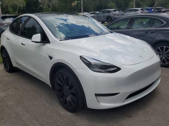 TESLA MODEL Y 2025 7SAYGDEFXSA343471 image